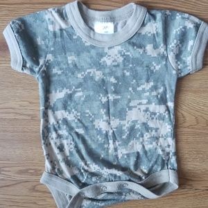 Baby onesie digital camo army